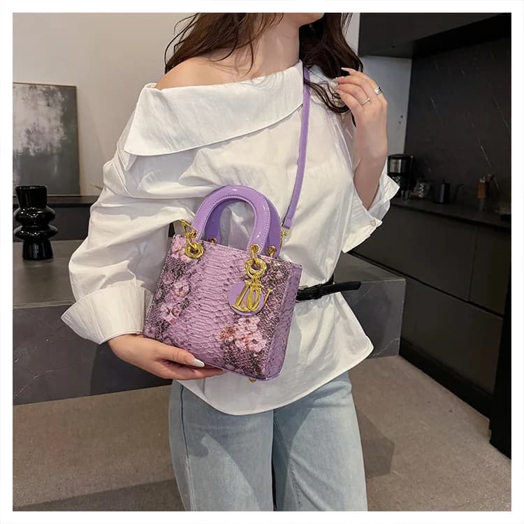 Serpentine Crossbody — The Quiet Allure