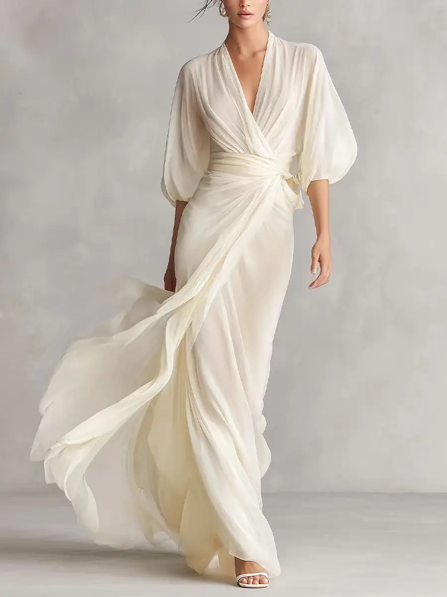 Robe de Soirée Longue en Mousseline — Col V et Taille Drapée